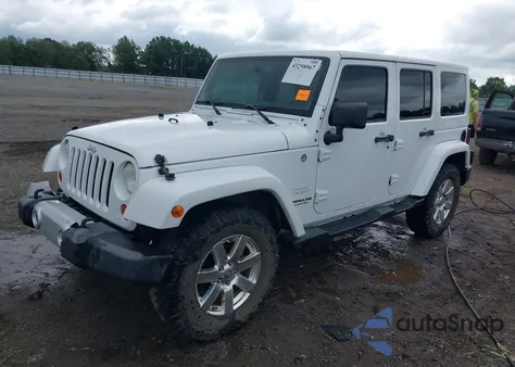 2013 Jeep Wrangler Unlimited Sahara z USA, uszkodzony, nr VIN 1C4BJWEG3DL677904